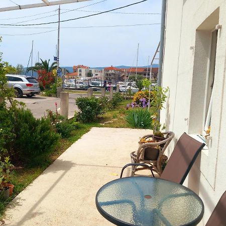Old Marine House Apartment ติวัต ภายนอก รูปภาพ