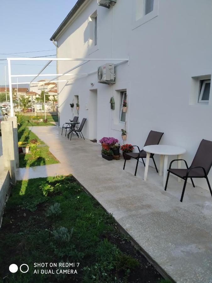 Old Marine House Apartment ติวัต ภายนอก รูปภาพ