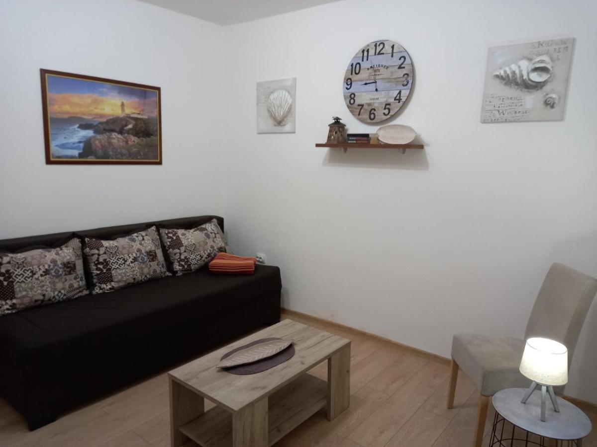Old Marine House Apartment ติวัต ภายนอก รูปภาพ