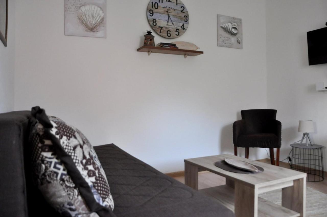 Old Marine House Apartment ติวัต ภายนอก รูปภาพ