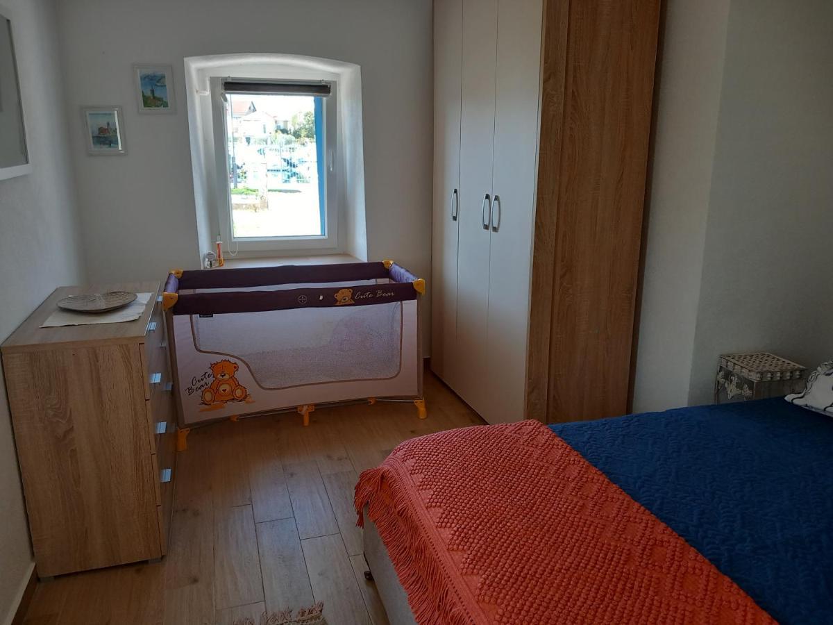 Old Marine House Apartment ติวัต ภายนอก รูปภาพ